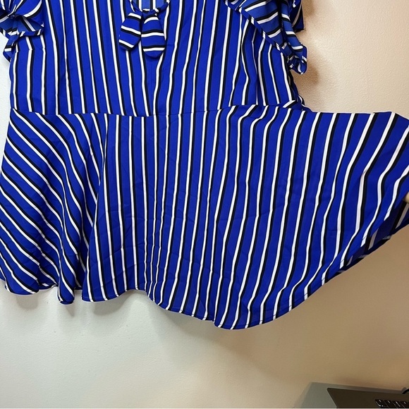 Torrid Womens Plus Sz 3X Blue White Striped With Bow Blouse Flutter Short Sleeve - Picture 6 of 9